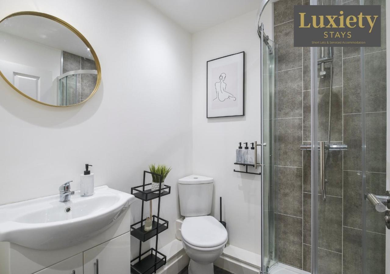 Stylish & Modern 1Br City Centre - Near High St & Southend Beach By Luxiety Stays Southend-on-Sea